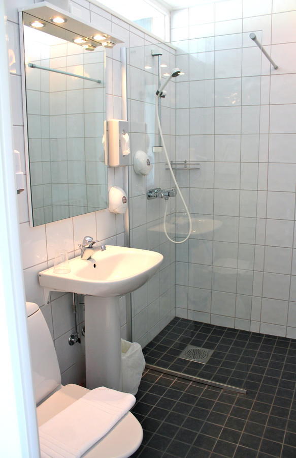 Vaetterleden Hotell & Restaurang Granna Ruang foto
