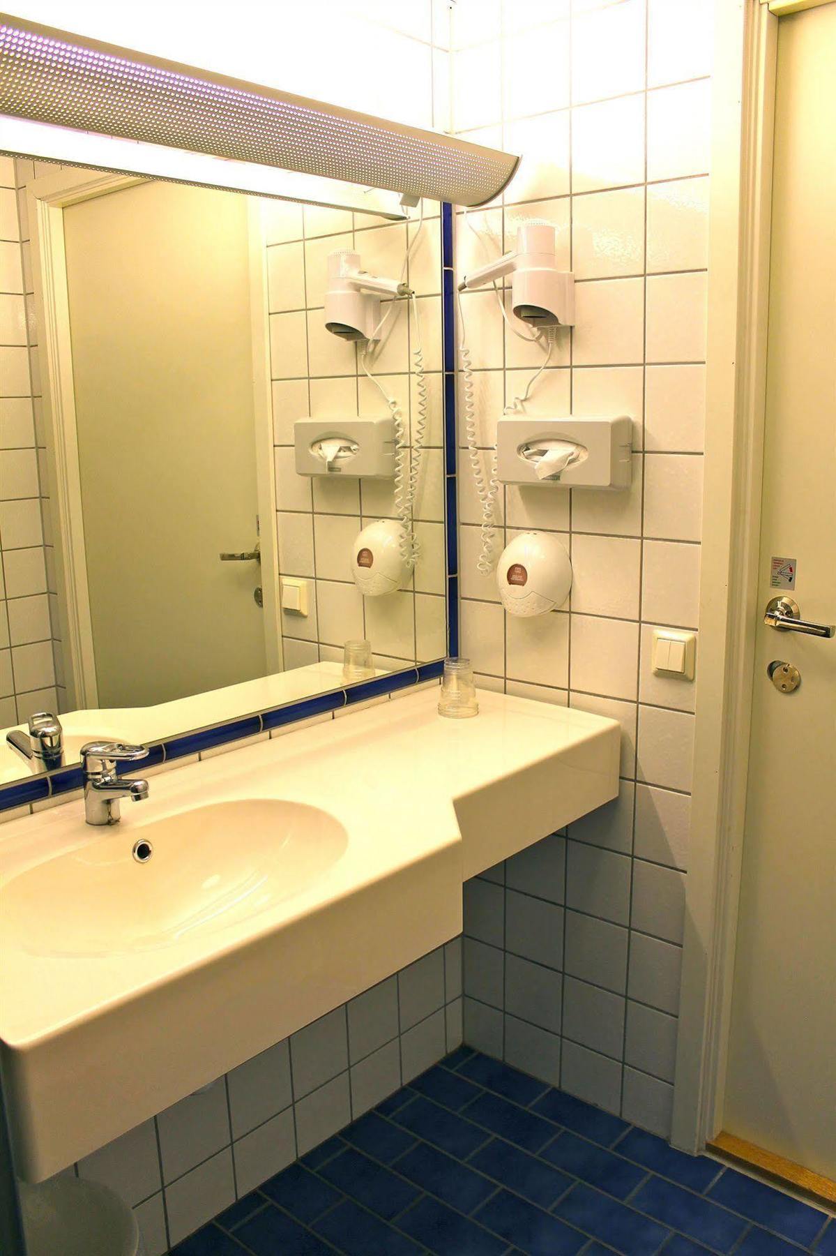 Vaetterleden Hotell & Restaurang Granna Bagian luar foto